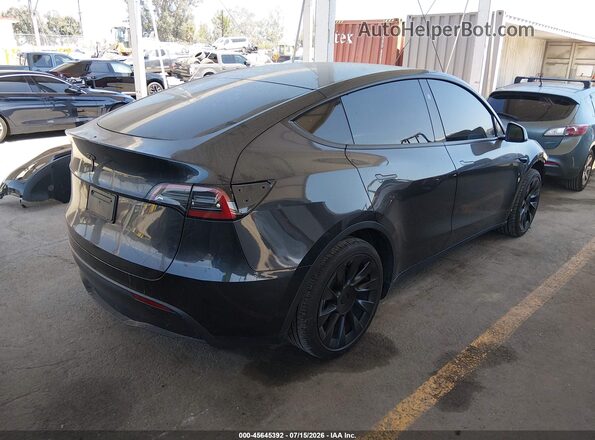 7SAYGDED9SF215319 2025 TESLA MODEL Y Black Задня права чверть