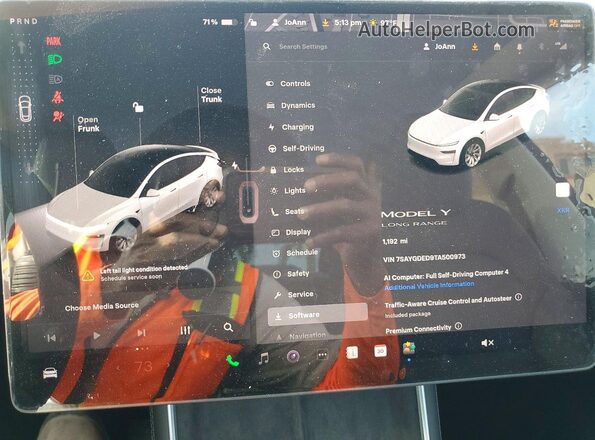 7SAYGDED9TA500973 2026 TESLA MODEL White Սարքավորումների վահանակի տեսք