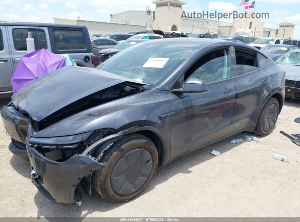 7SAYGDED9TA587032 2026 TESLA MODEL Y Gray Front left