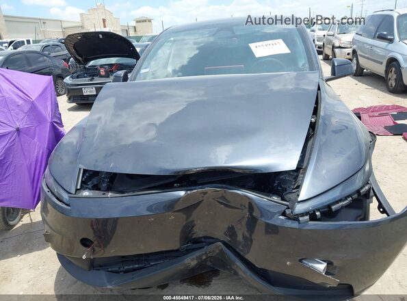 7SAYGDED9TA587032 2026 TESLA MODEL Y Gray Dashboard view