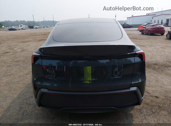 7SAYGDED9TA590951 2026 TESLA MODEL Y Gray 