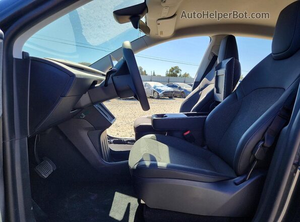 7SAYGDED9TA608445 2026 TESLA MODEL Charcoal Front interior view