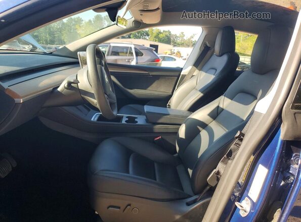 7SAYGDEDXPF960507 2023 TESLA MODEL Blue წინა სალონის ხედი
