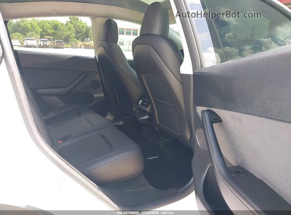 7SAYGDEDXRF097291 2024 TESLA MODEL Y White VIN կոդի պիտակի տեսք