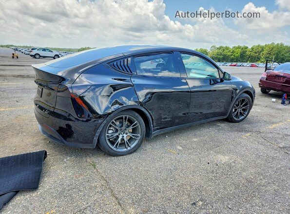 7SAYGDEDXRF103672 2024 TESLA MODEL Черный Задняя правая четверть