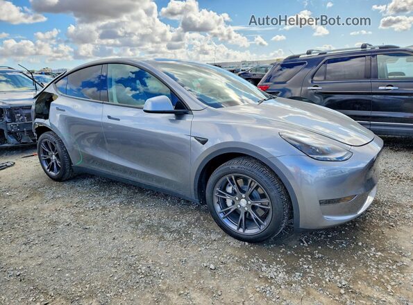 7SAYGDEDXSF264660 2025 TESLA MODEL Gray Առջևի աջ