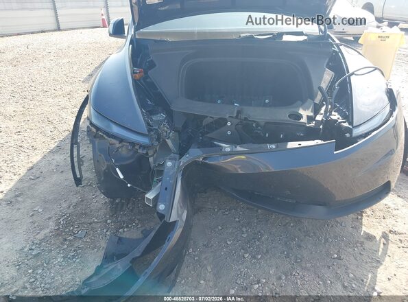7SAYGDEDXTA602394 2026 TESLA MODEL Y Серый Вид спереди