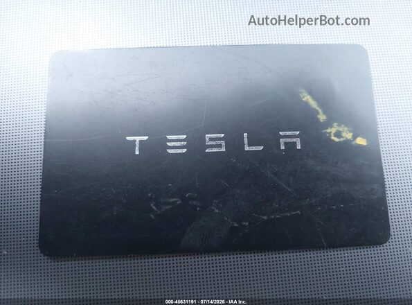 7SAYGDEDXTF392866 2026 TESLA MODEL Y Blue Dashboard view