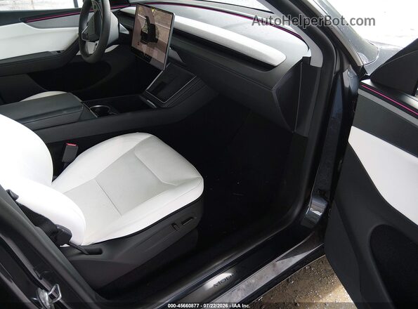 7SAYGDEDXTF548193 2026 TESLA MODEL Y Серый Вид салона спереди