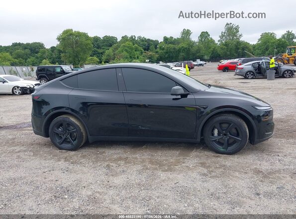 7SAYGDEDXTF588810 2026 TESLA MODEL Y Black Vista interior trasera