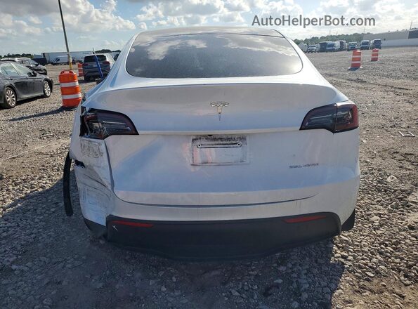 7SAYGDEE0PA077165 2023 TESLA MODEL White Rear view