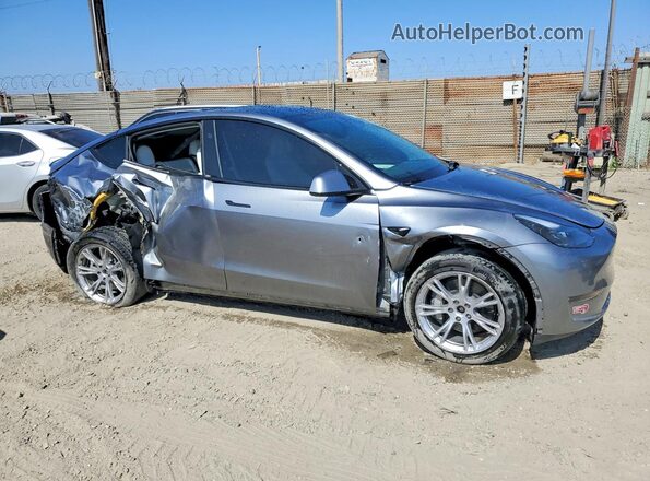 7SAYGDEE0RA288000 2024 TESLA MODEL Silver Առջևի աջ