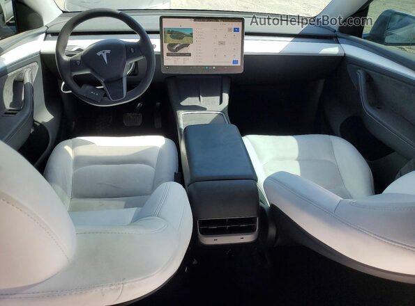 7SAYGDEE0RA288000 2024 TESLA MODEL Silver Առջևի վահանակի տեսք