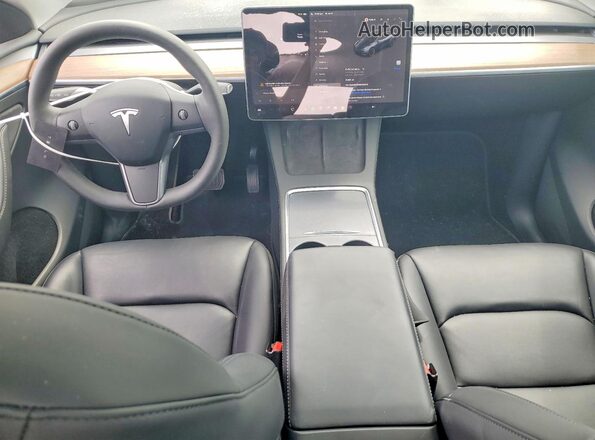7SAYGDEE0RF024973 2024 TESLA MODEL Gray წინა პანელის ხედი