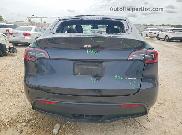 7SAYGDEE0RF024973 2024 TESLA MODEL Gray უკანა ხედი