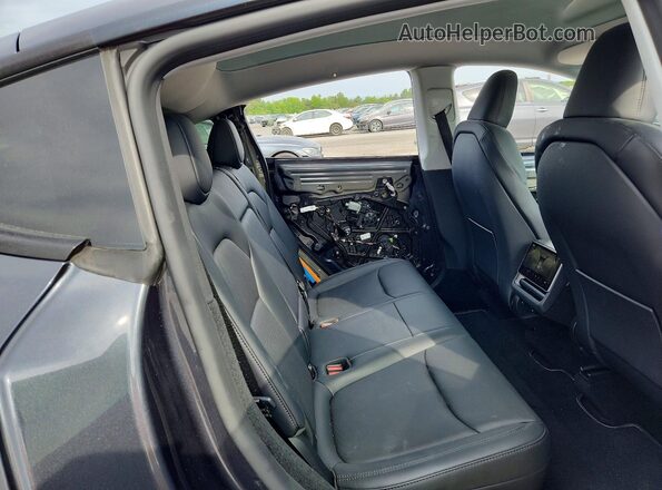 7SAYGDEE0TA382188 2026 TESLA MODEL Gray Rear interior view