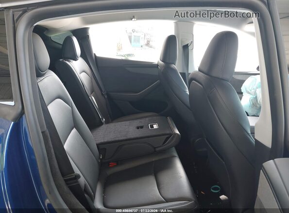 7SAYGDEE0TA464311 2026 TESLA MODEL Y Blue VIN კოდის სტიკერის ხედი
