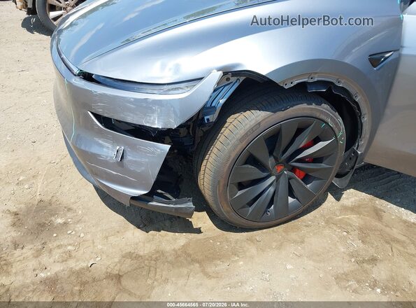 7SAYGDEE0TF579509 2026 TESLA MODEL Y Gray Front view