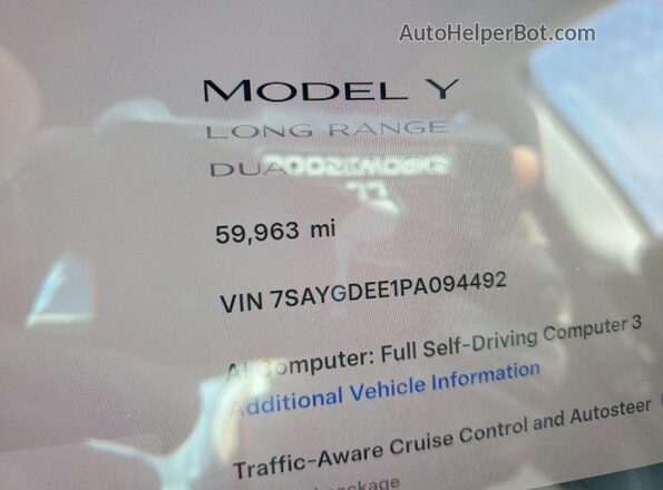 7SAYGDEE1PA094492 2023 TESLA MODEL Gray Вид щитка приладів