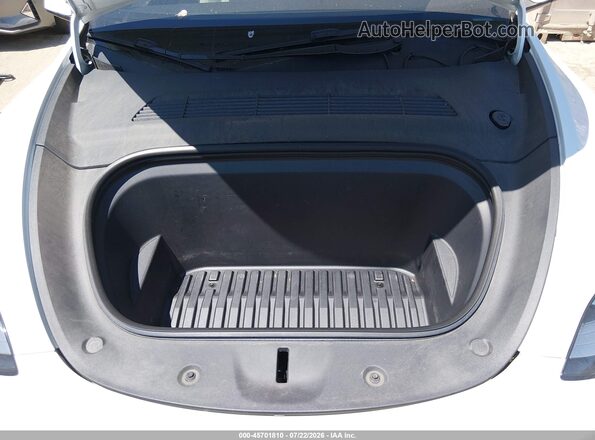 7SAYGDEE1PA094752 2023 TESLA MODEL Y Белый Вид сзади