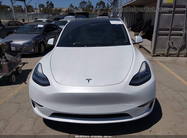 7SAYGDEE1PA094752 2023 TESLA MODEL Y Белый Вид задней части салона