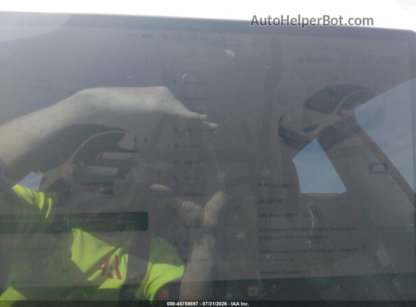7SAYGDEE1PA124123 2023 TESLA MODEL Y White Widok tylnych siedzeń