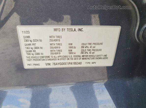 7SAYGDEE1PA195340 2023 TESLA MODEL Blue Вид підкапотного простору