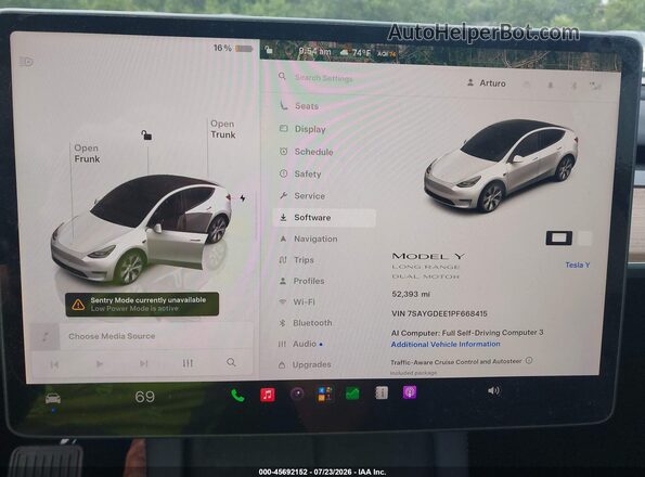 7SAYGDEE1PF668415 2023 TESLA MODEL Y White Widok tylnych siedzeń
