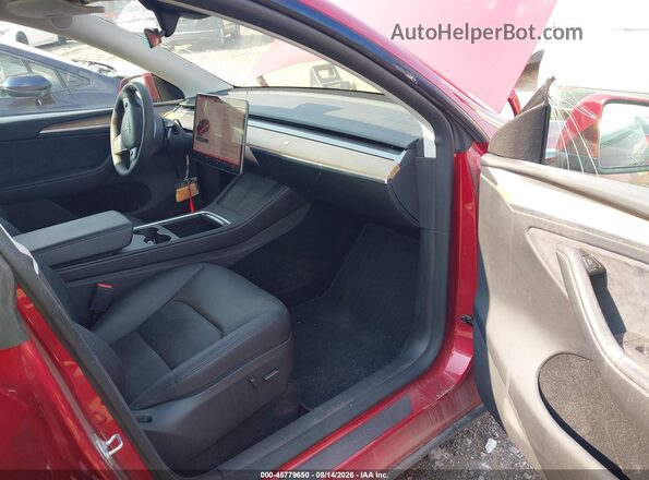7SAYGDEE1RA257287 2024 TESLA MODEL Y Red Вид салону спереду