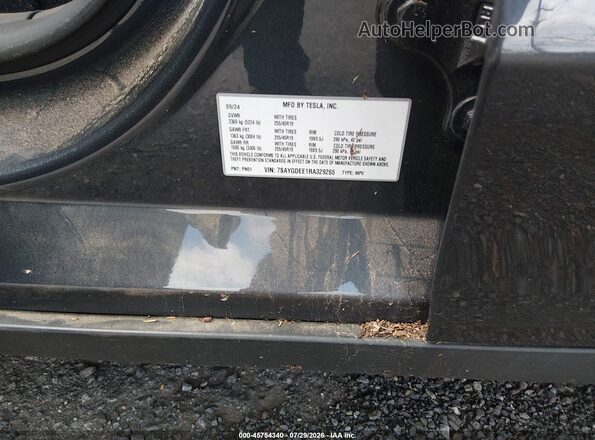 7SAYGDEE1RA329265 2024 TESLA MODEL Y Gray Vista del compartimento del motor