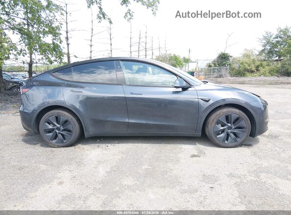 7SAYGDEE1RA329265 2024 TESLA MODEL Y Gray Vista interior trasera