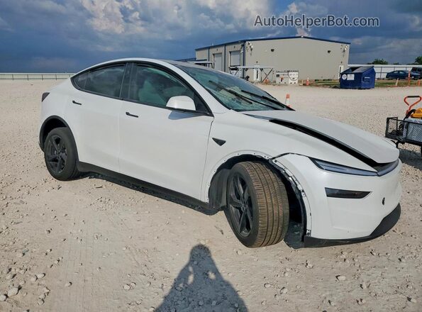 7SAYGDEE1TA395029 2026 TESLA MODEL Белый Передняя правая четверть
