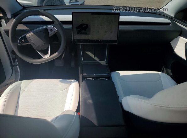 7SAYGDEE1TF336307 2026 TESLA MODEL White Vista del salpicadero