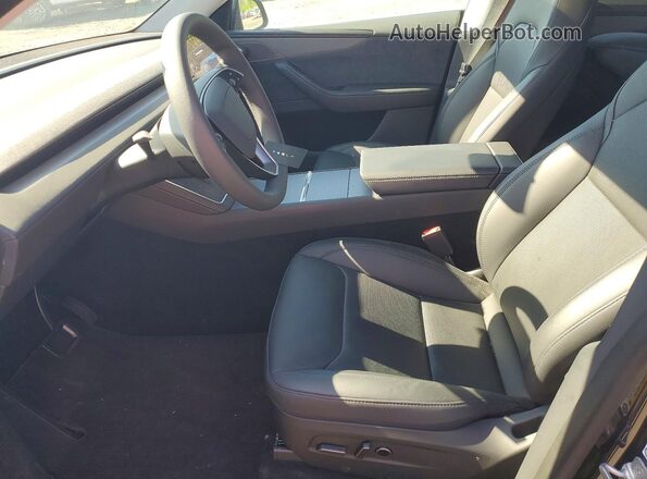7SAYGDEE1TF400622 2026 TESLA MODEL Black Widok wnętrza z przodu