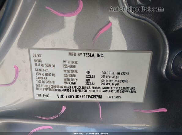 7SAYGDEE1TF439758 2026 TESLA MODEL Y Silver ძრავის განყოფილების ხედი