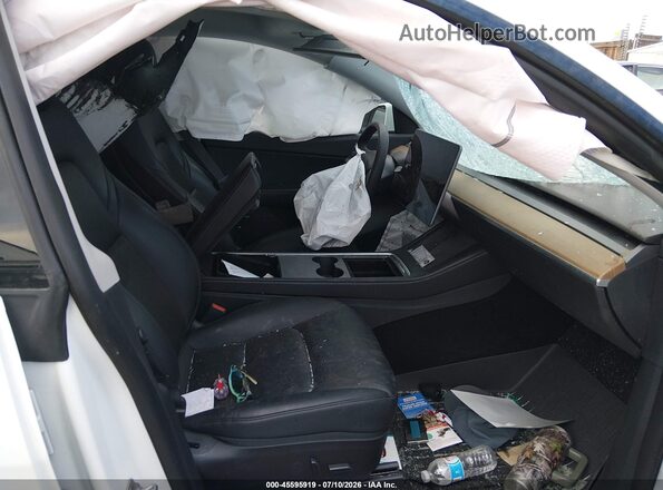 7SAYGDEE2NF331801 2022 TESLA MODEL Y Белый Вид салона спереди