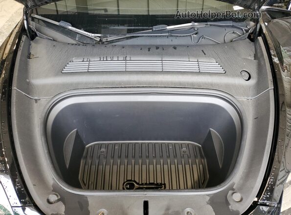7SAYGDEE2NF365785 2022 TESLA MODEL Black ძრავის განყოფილების ხედი