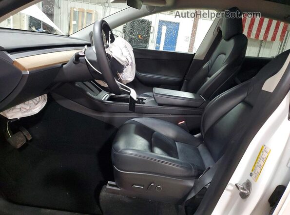7SAYGDEE2NF489328 2022 TESLA MODEL White Вид салону спереду