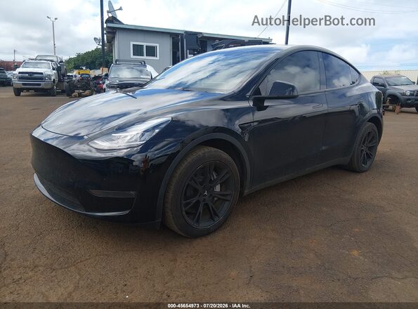 7SAYGDEE2PA107251 2023 TESLA MODEL Y Черный Передняя левая четверть