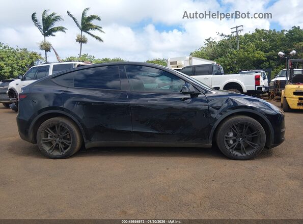 7SAYGDEE2PA107251 2023 TESLA MODEL Y Черный Вид задней части салона