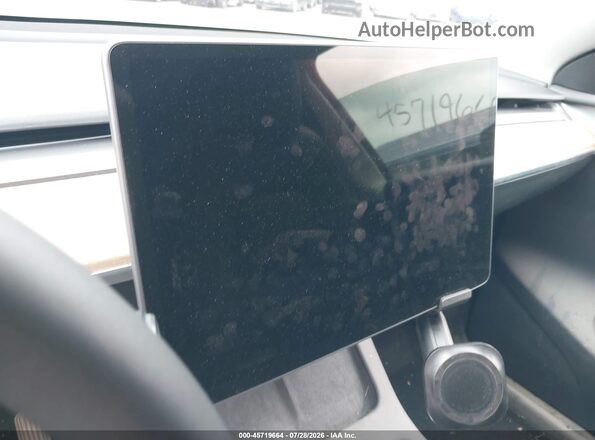 7SAYGDEE2PF594339 2023 TESLA MODEL Y Gray Widok wnętrza 360 stopni