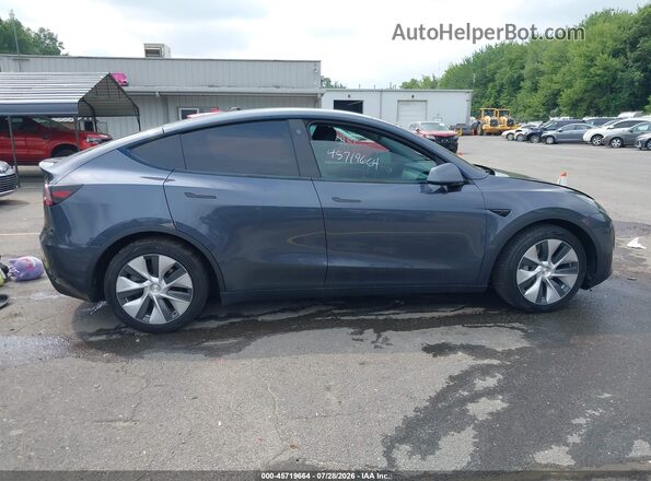 7SAYGDEE2PF594339 2023 TESLA MODEL Y Gray Widok zestawu wskaźników
