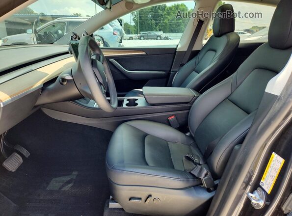 7SAYGDEE2RA222449 2024 TESLA MODEL Gray Vista interior delantera