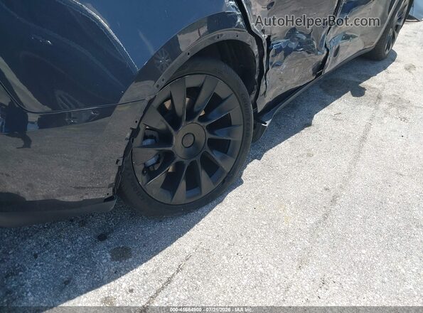 7SAYGDEE2RA255659 2024 TESLA MODEL Y Gray 