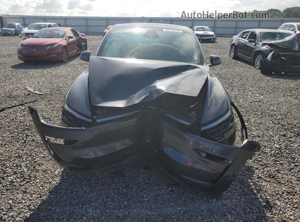 7SAYGDEE2TA438101 2026 TESLA MODEL Gray Front view