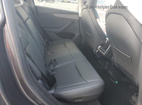 7SAYGDEE2TA438101 2026 TESLA MODEL Gray Rear interior view