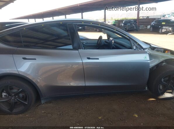 7SAYGDEE2TF404856 2026 TESLA MODEL Y Серебряный Панорамный вид салона 360°