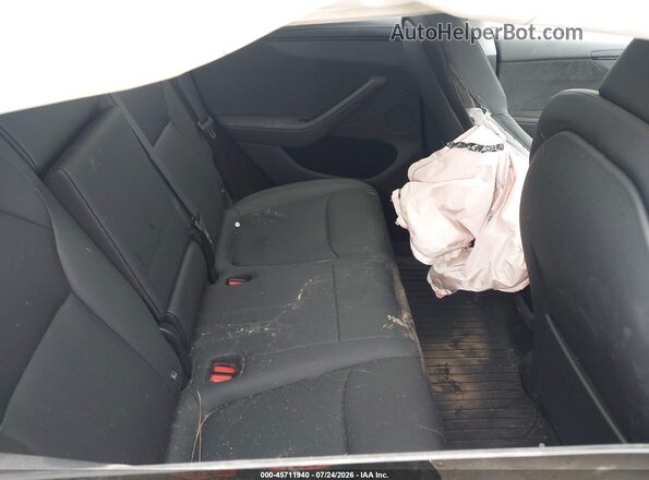 7SAYGDEE2TF411998 2026 TESLA MODEL Y Серый Вид наклейки с VIN-кодом