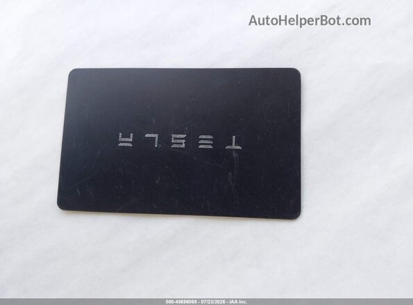 7SAYGDEE3PA043561 2023 TESLA MODEL Y Red Вид панелі приладів