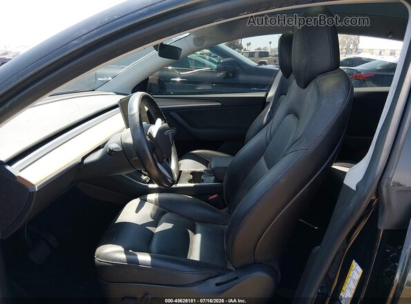 7SAYGDEE3PA152568 2023 TESLA MODEL Y Black Vista interior delantera